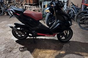 aprilia sr 50
