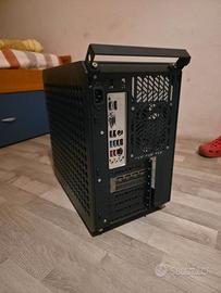 PC CON RYZEN 7800X3D - 32GB DDR5 - NVME 2TB