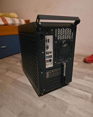 PC CON RYZEN 7800X3D - 32GB DDR5 - NVME 2TB