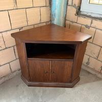 Mobile porta tv angolare