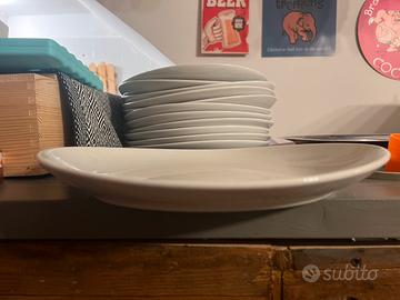 Set 12 piatti piani