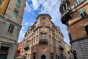 3 LOCALI A TRIESTE