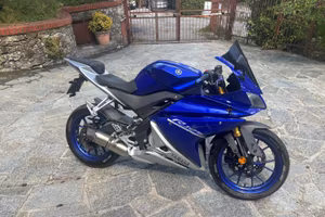 Yamaha YZF-R125 125cc – 2019 – 16.850 km