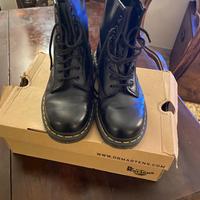 Anfibi Dr. Martens