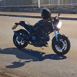 Ducati Monster 695 Dark Soul