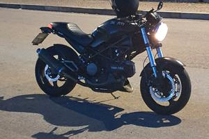 Ducati Monster 695 Dark Soul