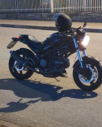 Ducati Monster 695 Dark Soul