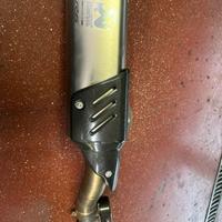 Terminale akrapovic in titanio r6 2018