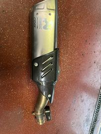 Terminale akrapovic in titanio r6 2018