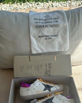 Golden goose