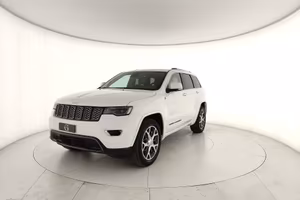 JEEP Grand Cherokee 3.0 crd (mjt II) V6 Overland 2