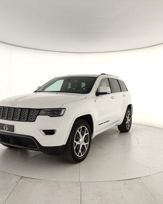 JEEP Grand Cherokee 3.0 crd (mjt II) V6 Overland 2