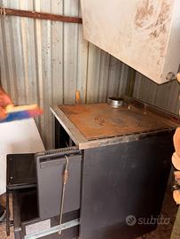 Stufa economica a lega compresa di forno
