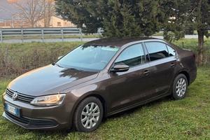 Volkswagen  jetta