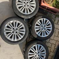 Cerchi  in lega 16” opel con gomme