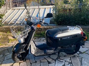 Yamaha giggle 50 (75)