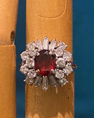 Anello oro bianco 18 KT con diamanti e rubino