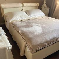 Letto matrimoniale incluso materasso