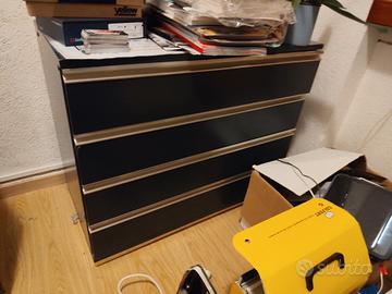 armadio doppio, cassettiera e mobili