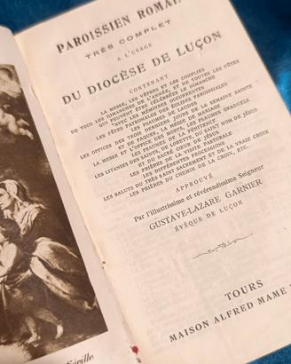 Antico messale parrocchiale francese del 1933