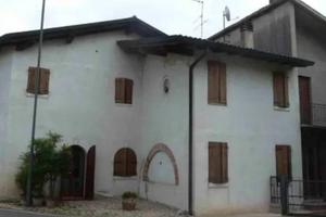 Villa di 895 m² con più di 5 locali e box auto dop