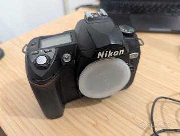 Nikon D70 - Corpo macchina e accessori