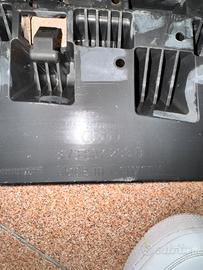 SUPPORTO PARAURTI ANTERIORE AUDI a3