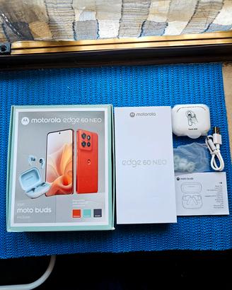 Motorola edge 60 neo 256gb 5G + cuffie moto buds