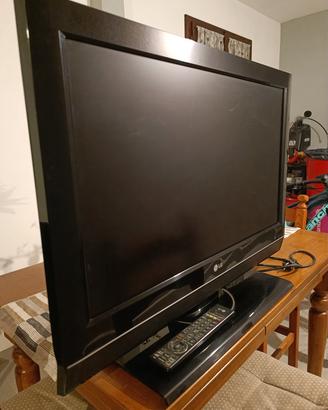 Televisore LG LCD 32 pollici 