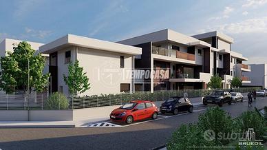 2 LOCALI CON TERRAZZO!!!