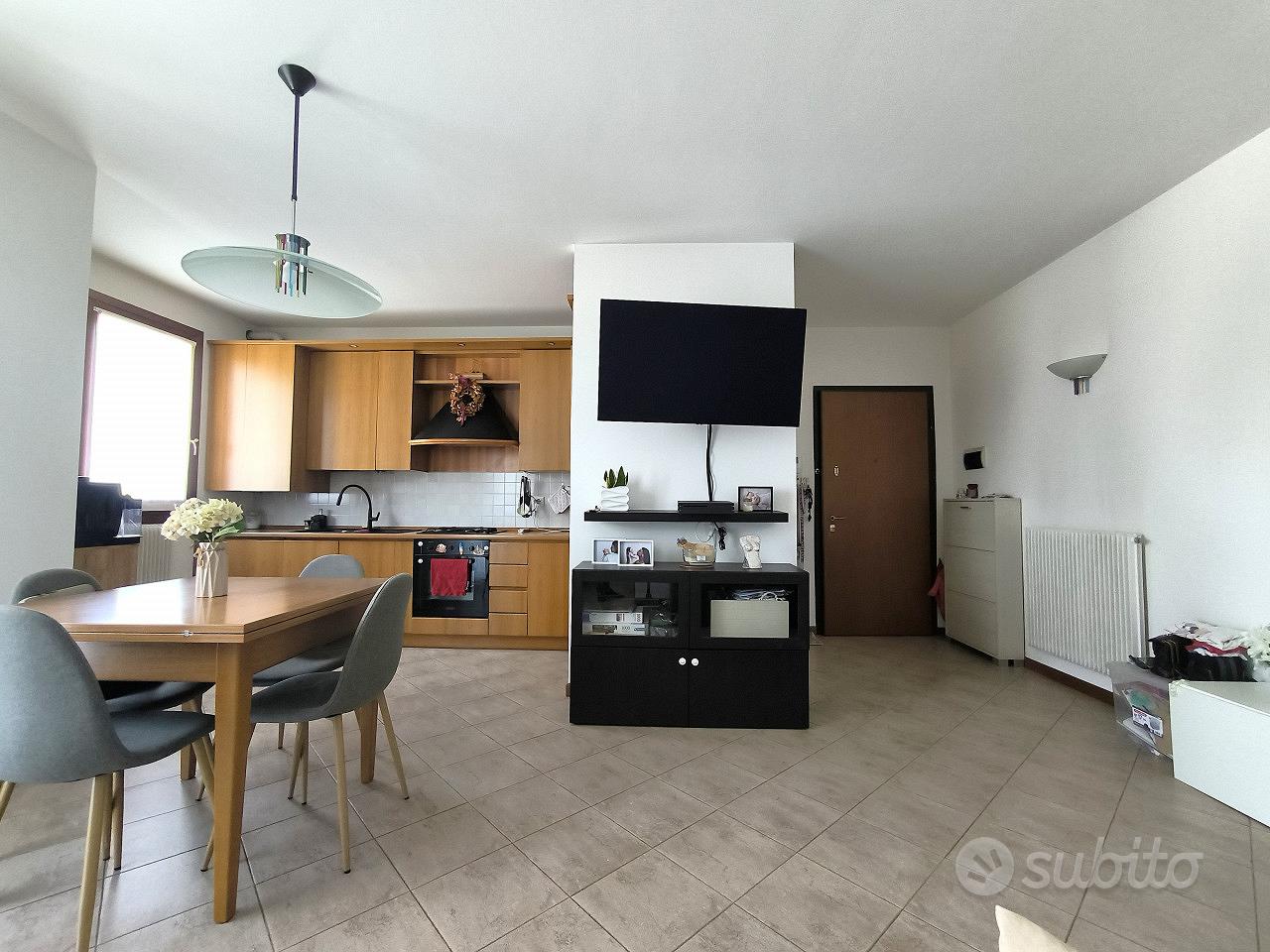 Appartamento – TV - Altro