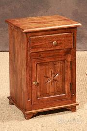 Comodino in legno massello