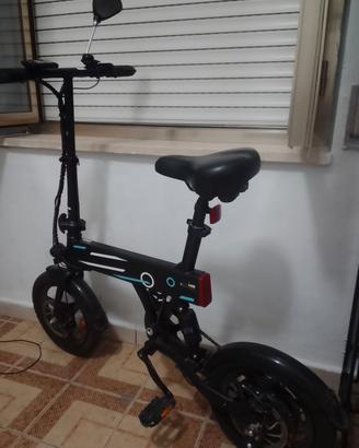 bicicletta  elettrica 