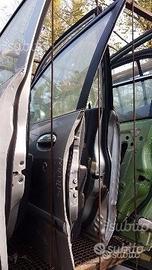 porta anteriore sx - differenziale Daihatsu Sirion