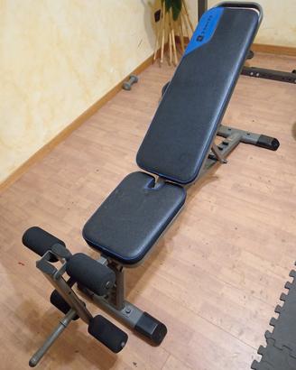 panca decatlon con leg extension 