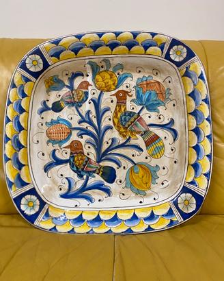 Piatto di Deruta 50× 50cm uccelli effetto anticato