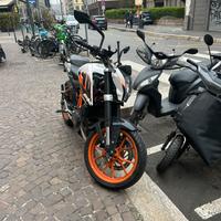 KTM Duke 390