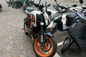 KTM Duke 390