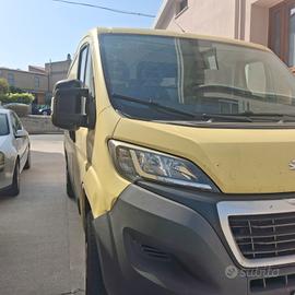 veicolo commerciale 