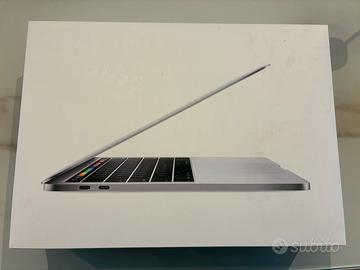 MacBook Pro 13”