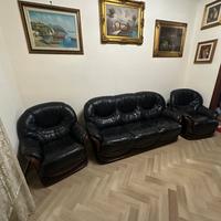 Divano e poltrone in pelle