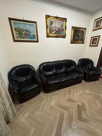 Divano e poltrone in pelle