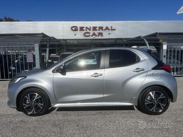 TOYOTA Yaris 1.5 Hybrid 5 porte Trend