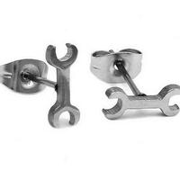 Orecchini a forma di chiave inglese in acciaio