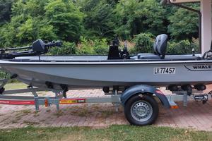 Boston Whaler 15 SS preparato da Bass Boat 