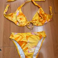 Costume della lycra