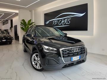 AUDI Q2 35 TDI quattro S tr. Identity Black