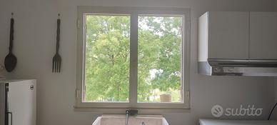 Infissi in alluminio bianco 