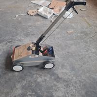 tracciatrice a vernice spry