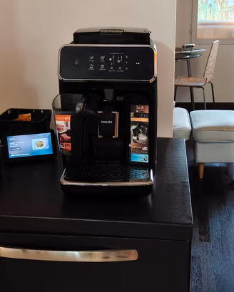 macchina caffè Philips 2200 lattego